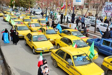 راهپیمایی ۲۲ بهمن در خرم‌آباد