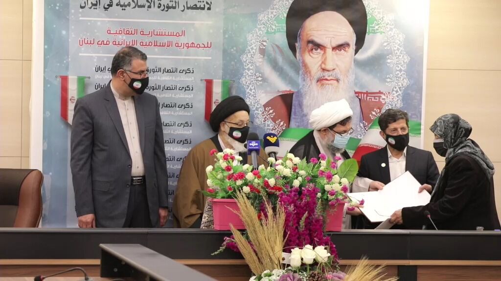نویسندگان لبنانی: ایران برغم توطئه‌ها، مسیر عدالتخواهی را ادامه می‌دهد