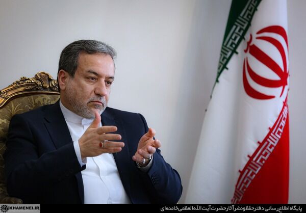 Araghchi: JCPOA to be of no value for Iran if sanctions stay there
