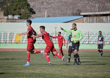 تیم فوتبال زاگرس مهاباد مسابقات لیگ مناطق کشور را با باخت شروع کرد