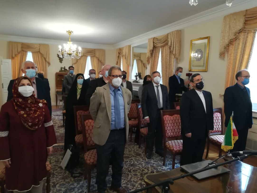 مراسم ویژه بزرگداشت پیروزی انقلاب اسلامی در اسپانیا برگزار شد