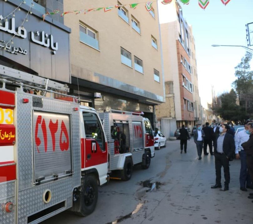 آتش‌سوزی ساختمان سرپرستی بانک ملت اصفهان ۳ مصدوم داشت