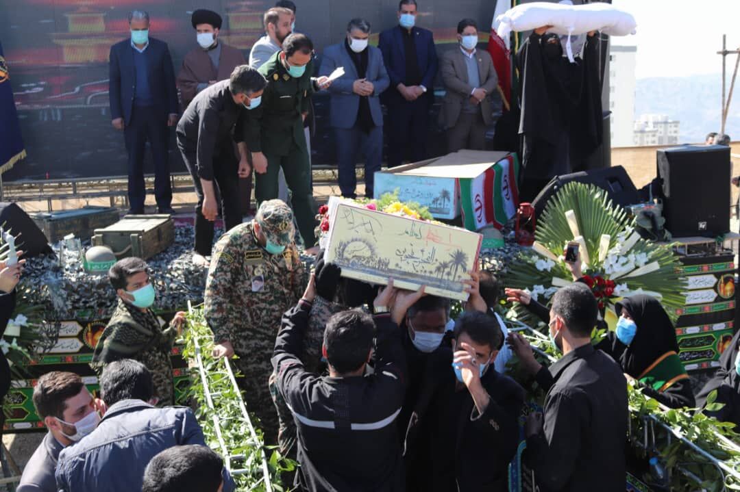 دو شهید گمنام در فاز ۱۱ مسکن مهر پردیس آرام گرفتند
