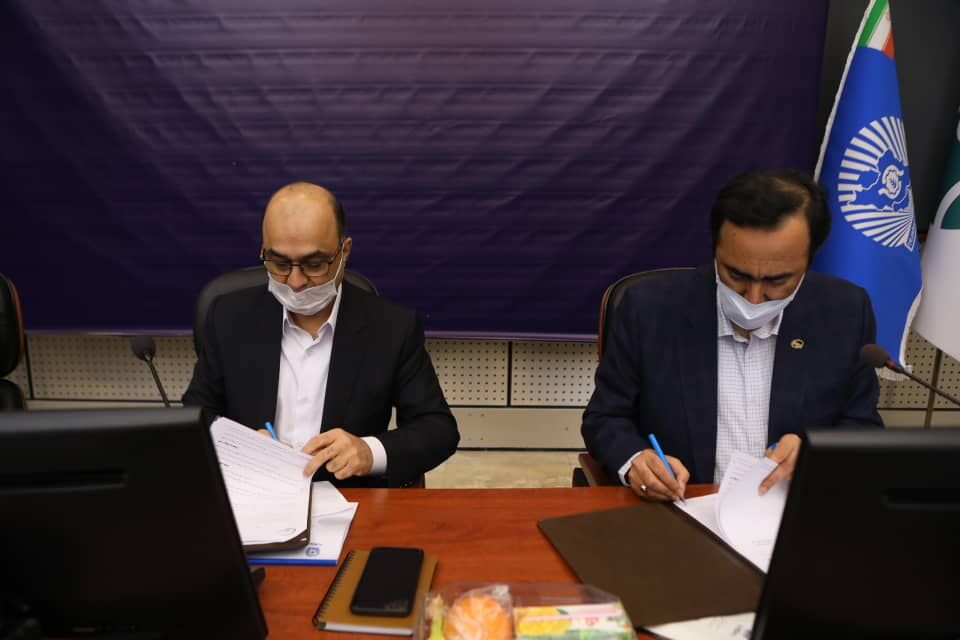 امضای چهار هزار میلیارد تومان قرارداد با سازندگان صنعت پتروشیمی 