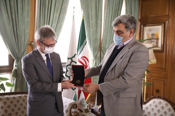 استقبال شهرداری تهران از فناوری انرژی های تجدیدپذیر کشور دانمارک