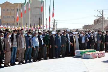 مراسم تشییع پیکر مطهر سربازان گمنام امام زمان در زاهدان