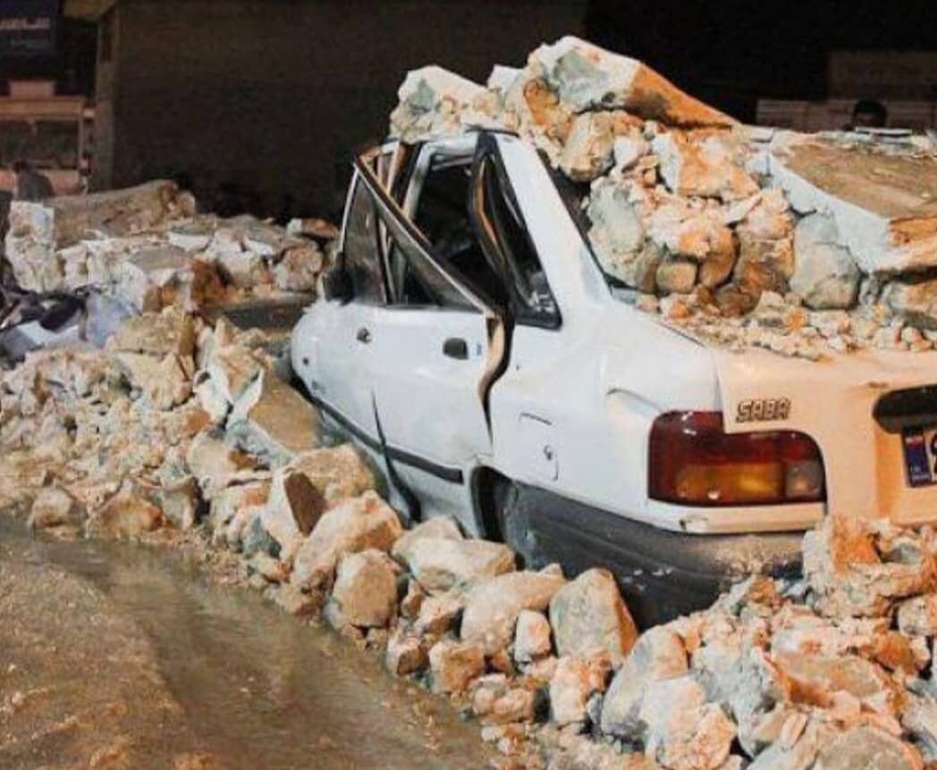 سی سخت ۱۲ ساعت پس از زلزله
