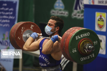 ملی پوشان وزنه برداری اعزامی به مسابقات آسیایی ازبکستان معرفی شدند