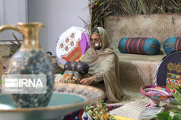 نمایشگاه بین المللی گردشگری و صنایع‌دستی افتتاح شد