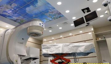 نیکوکاران،دستگاه رادیوتراپی ۲میلیون یورویی برای بیمارستان گراش خریدند