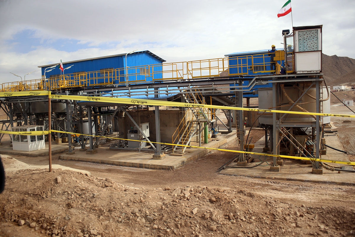 یزد، یکهزار طرح نیمه‌تمام صنعتی دارد