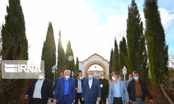 Venezuelan tourism minister visits southeastern Iranian Prov