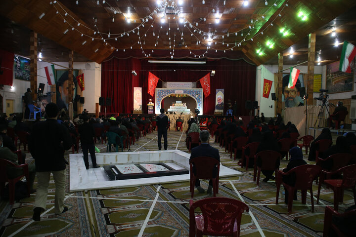 مراسم شب وداع با شهدای دفاع مقدس در ساری برگزار شد
