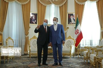 Iraqi FM meets with Shamkhani