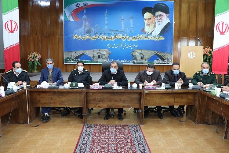 فرماندار میانه بر کنترل ترافیک بازار پایان سال تاکید کرد