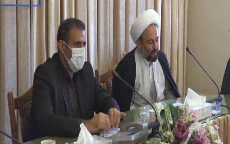 امام جمعه نیر: نهادهای فرهنگی به وظایف خود درست عمل کنند