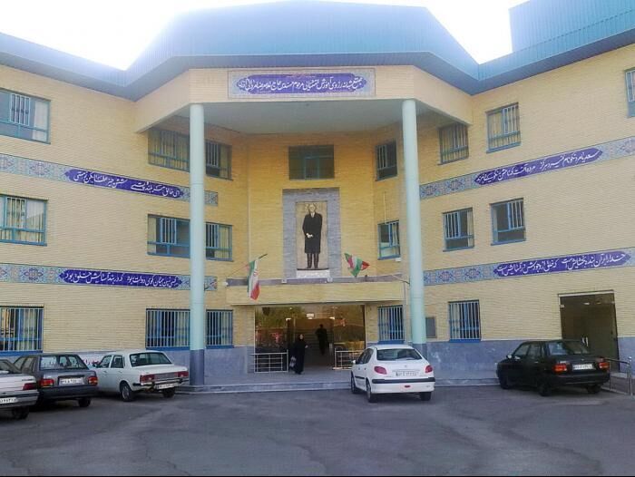 مدرسه سازی در ایلام ۳۰ درصد افزایش یافت 
