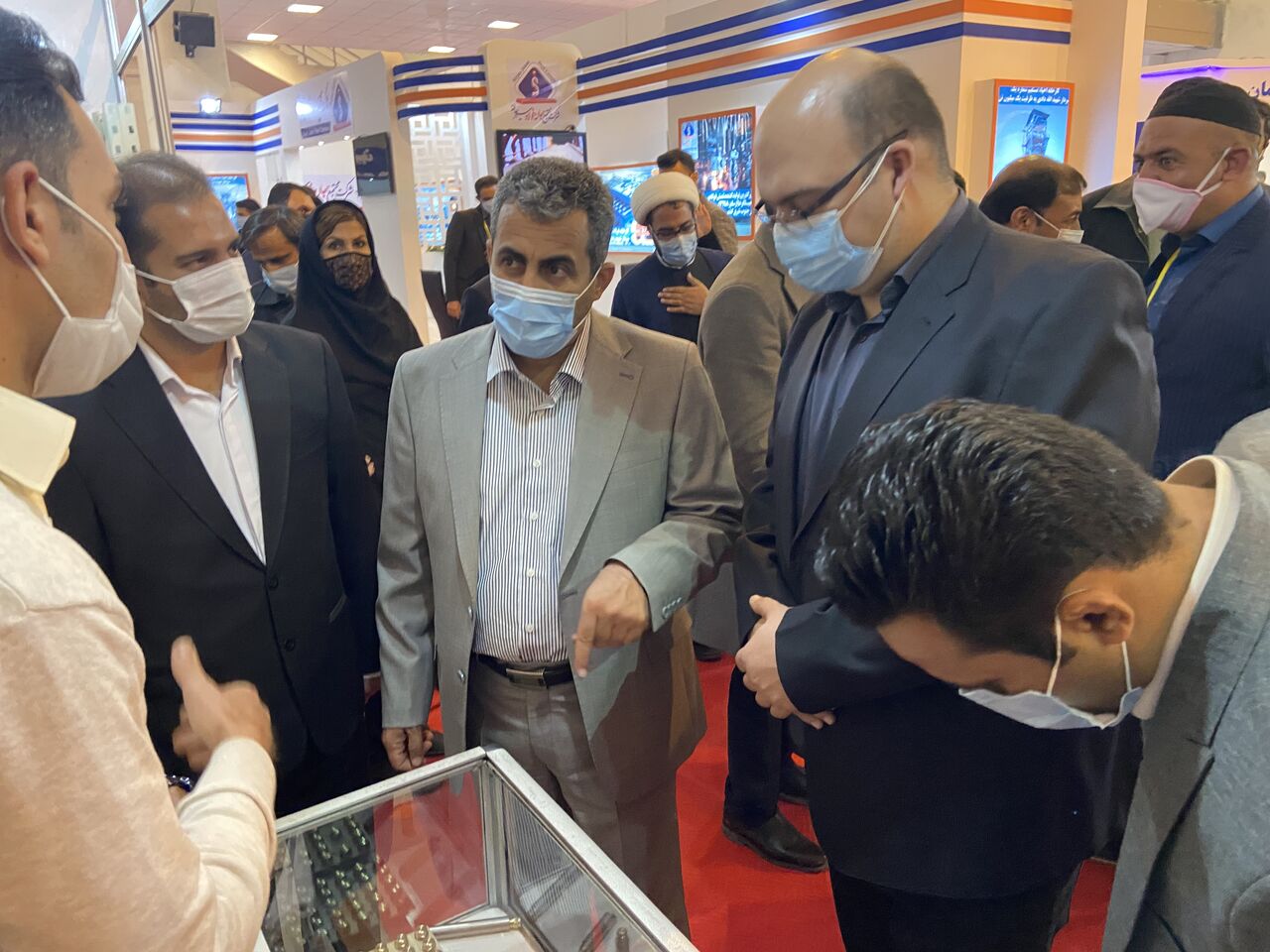 نخستین نمایشگاه نهضت تولید، بومی سازی و صادرات در کرمان گشایش یافت
