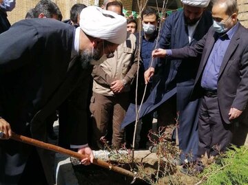 نماینده ولی‌فقیه: مراقبت از الوند به عنوان شناسنامه همدان ضروری است