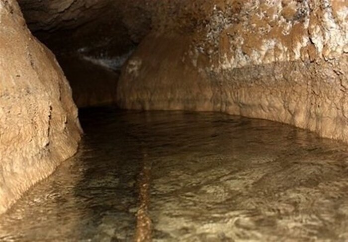 سطح آب منابع زیرزمینی در شاهرود تا ۱۰۰ متر افت کرد