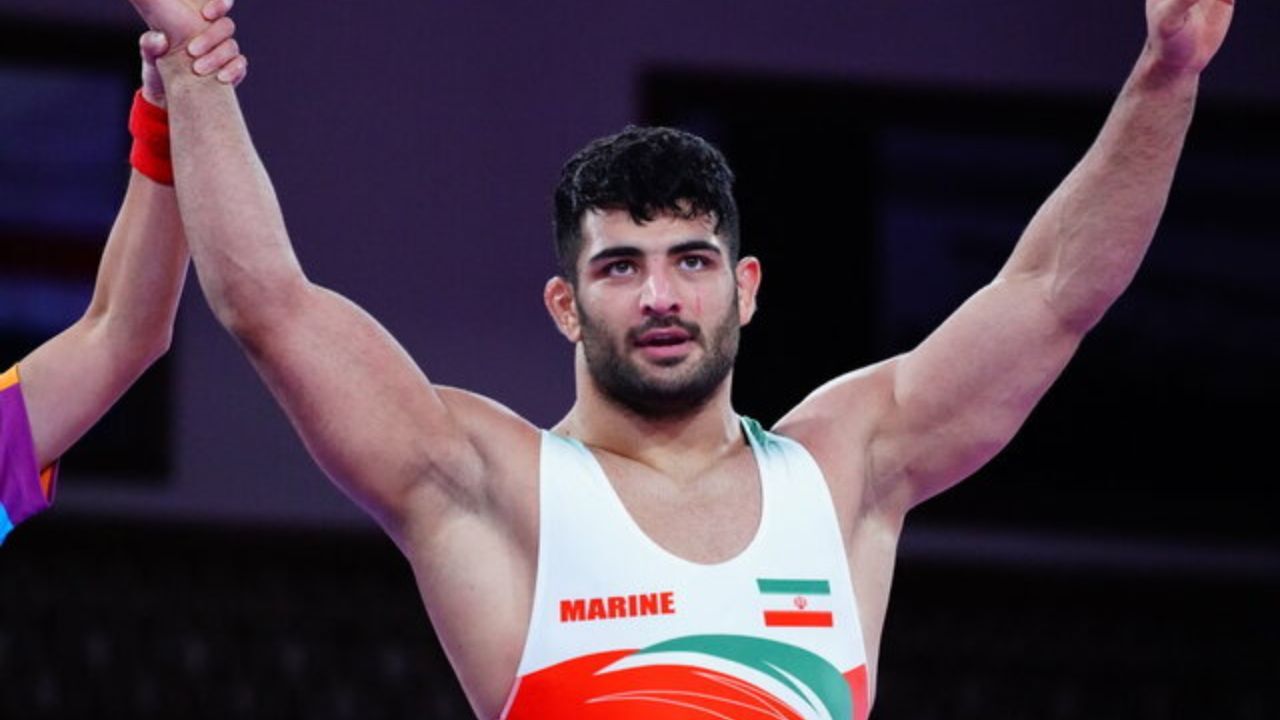 L'Iranien Karimi a remporté la médaille d'argent du Championnat mondial de lutte libre en Italie