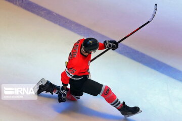 La finale du 12e championnat de hockey sur glace en Iran