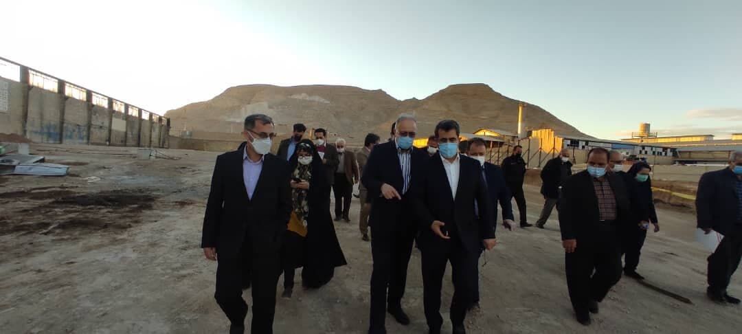 معاون وزیر کشور: مشکلات واحدهای تولیدی اصفهان بررسی می‌شود