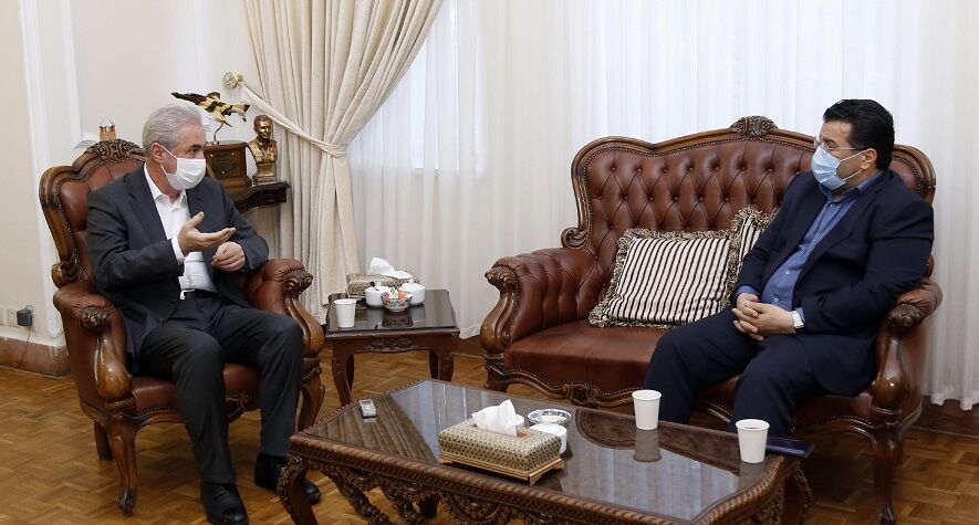 معاون وزیر: تمامی استان‌ها مازاد تولید مرغ دارند