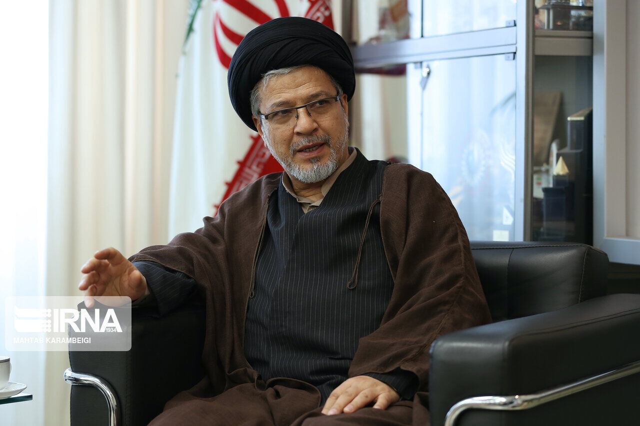 جهانی شدن انقلاب اسلامی مبتنی بر حکمت رضوی ظرفیت دنیای امروز است