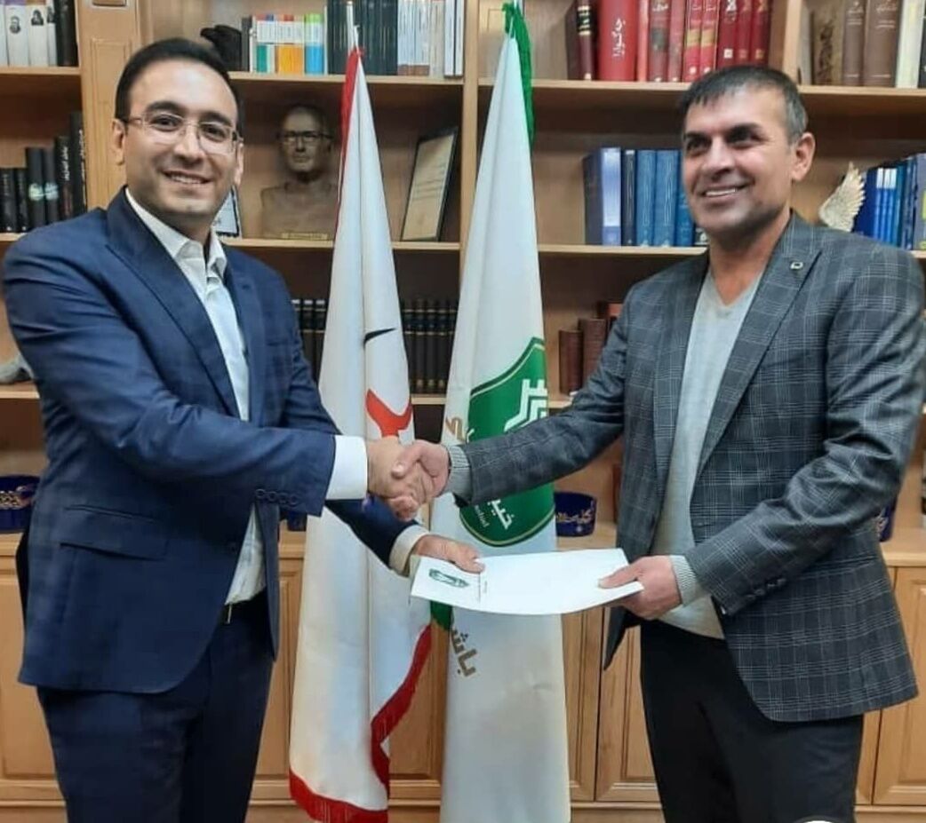 سرمربی تیم فوتبال خیبر ماندنی شد