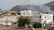 منابع محلی از تیراندازی در مقر دولت مستعفی یمن در عدن خبر دادند