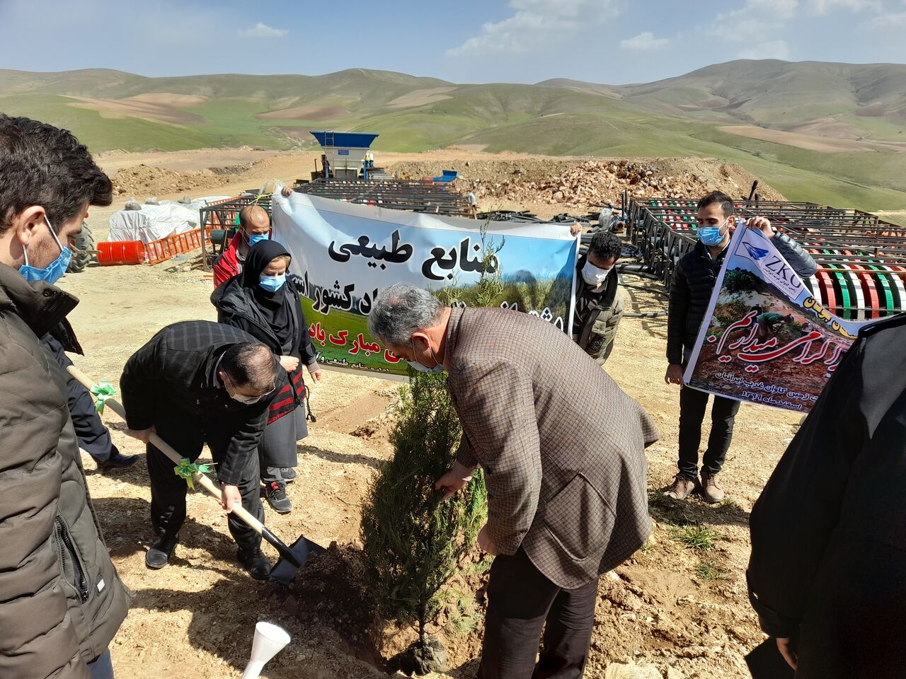  نخستین کارخانه فرآوری آهن آذربایجان‌غربی از ۶۰ پیشرفت برخوردار است