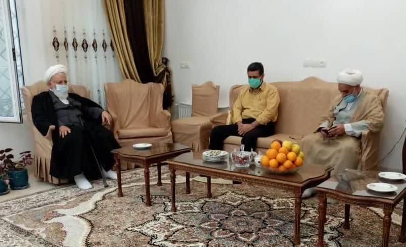 امام‌جمعه یزد: جانبازان، الگوی استقامت برای نسل جوان هستند