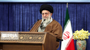 Supreme Leader hails Iranians' strength in message on New Year