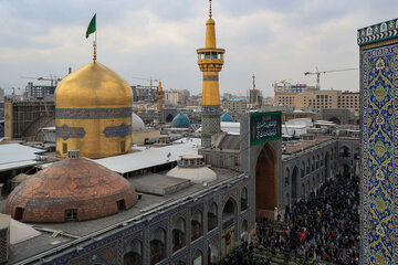 Le sanctuaire de l'Imam Reza à Machhad accueille le festival Nowruz
