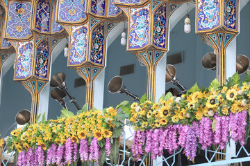 Le sanctuaire de l'Imam Reza à Machhad accueille le festival Nowruz
