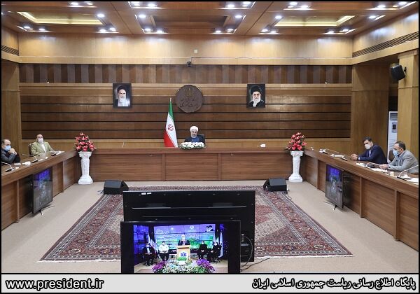 قدردانی رئیس جمهور از تلاش و فداکاری شبانه روزی مدافعان سلامت قدردانی رئیس جمهور از تلاش و فداکاری شبانه روزی مدافعان سلامت