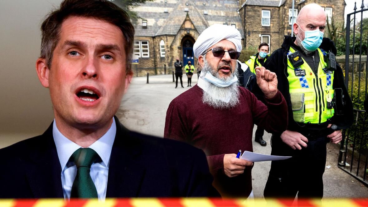 دولت انگلیس یک رویداد اسلام‌ستیزانه را تحریف کرد