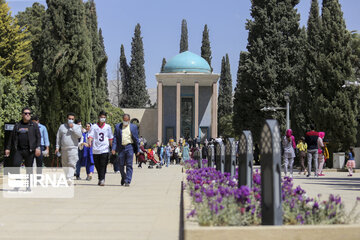 Nevruz’da Sadi Şirazi’nin türbesi