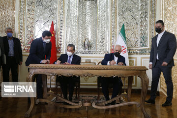 Iran, China sign comprehensive cooperation document