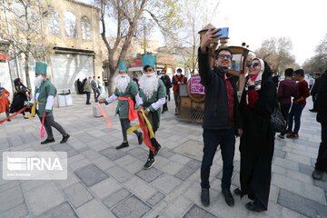 Caravana de Noruz 1400 en HamedánNevruz