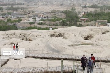 Iran : le site archéologique préhistorique de Tépé Sialk au centre

