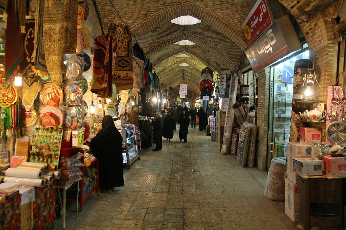 ماهانه ۵۰ مجوز مرمت برای حجره‌های بازار تاریخی زنجان صادر می‌شود