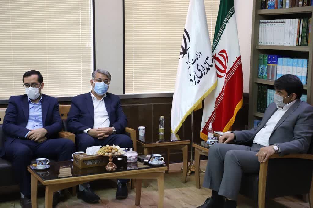 تشکیل کمیته رفع موانع تولید در اولویت کار مجموعه قضایی یزد است  