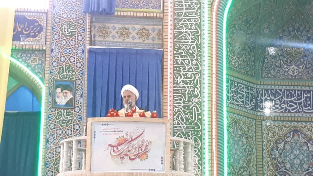 خطیب جمعه کرمان : مشارکت بالا در انتخابات به انتخاب اصلح کمک می کند