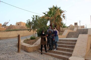 Le caravansérail Shah Abbasi à Meybod de Yazd