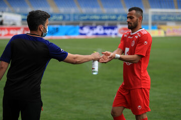 لیگ برتر فوتبال/مسابقه پدیده مشهد و پرسپولیس تهران