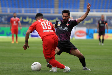 لیگ برتر فوتبال/مسابقه پدیده مشهد و پرسپولیس تهران