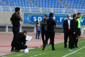 لیگ برتر فوتبال/مسابقه پدیده مشهد و پرسپولیس تهران