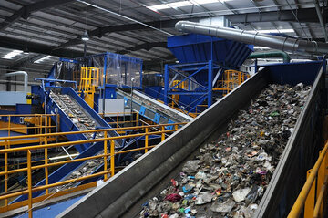تولید کمپوست در مجتمع بازیافت زباله آرادکوه کاهش یافت